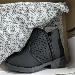 Oshkosh toddler boots